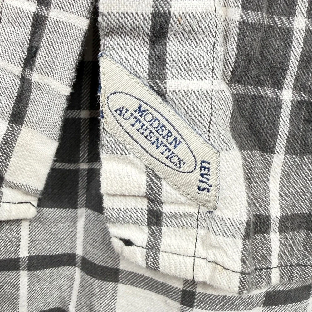 Levi's Plaid Button Down Modern Authentics Shirt Mens XL Grey Heritage Outdoorsy